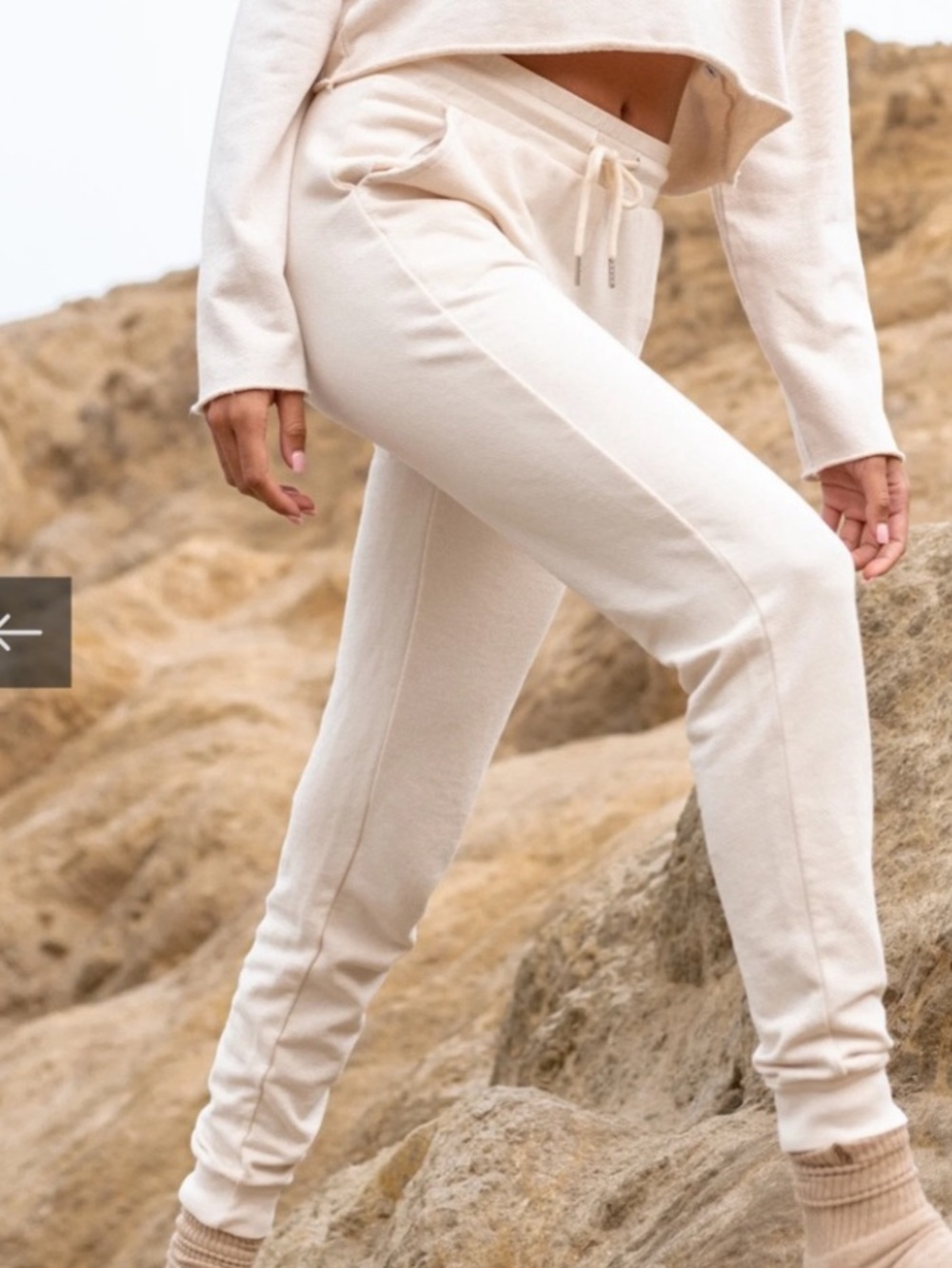 MATE THE LABEL
Organic Terry Classic
Jogger- BONE